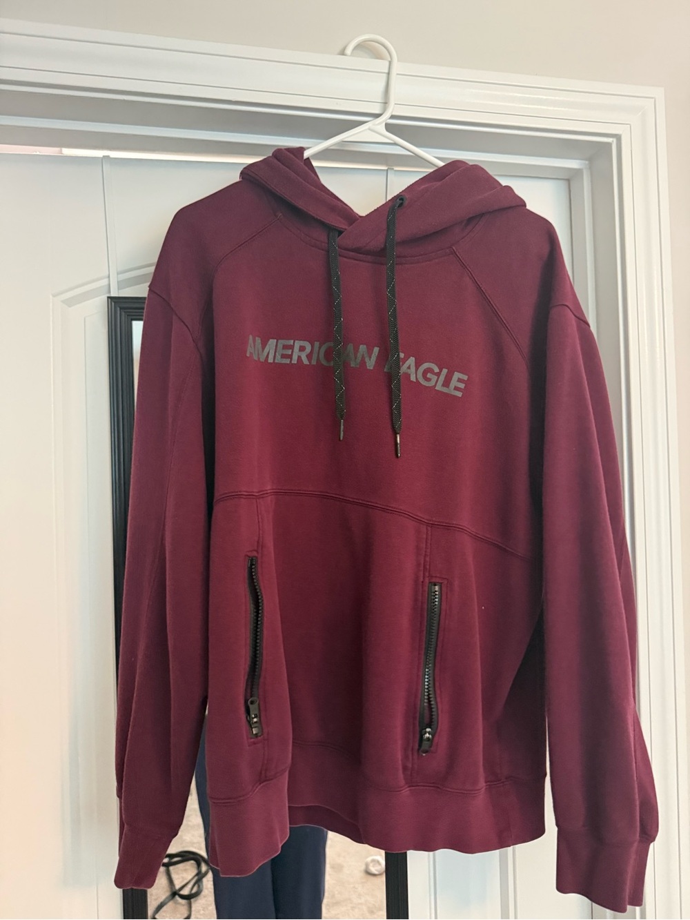 American Eagle Outfitters Men’s Burgundy Zip Hoodie